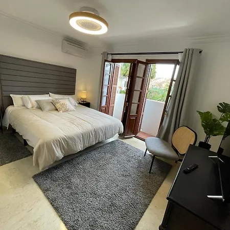Apartment Exquisite New Townhouse/front Beach/2bedr/2,5bath Estepona