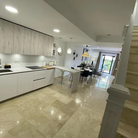 Apartment Exquisite New Townhouse/front Beach/2bedr/2,5bath Estepona