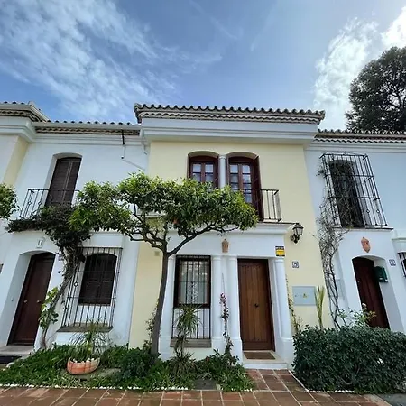 Exquisite New Townhouse/front Beach/2bedr/2,5bath Estepona