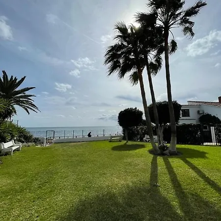 Apartment Exquisite New Townhouse/front Beach/2bedr/2,5bath